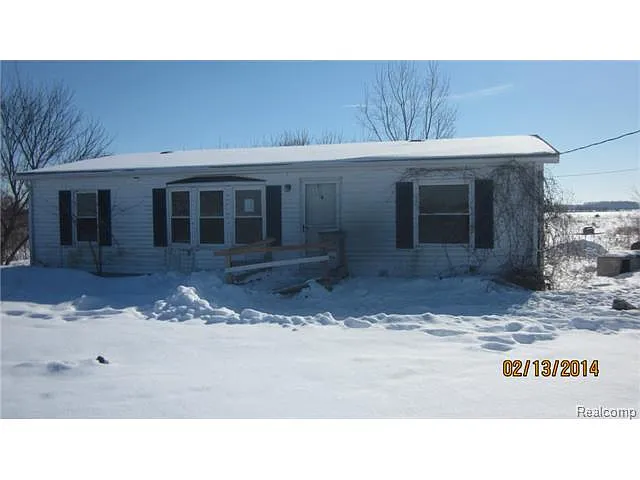 8899 Stone Rd photo 1
