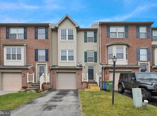 94 Sara Ln, Hanover, PA 17331