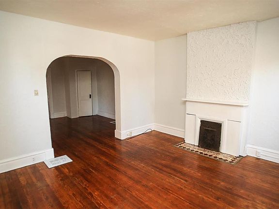 2nd image of 4322 Arco Ave