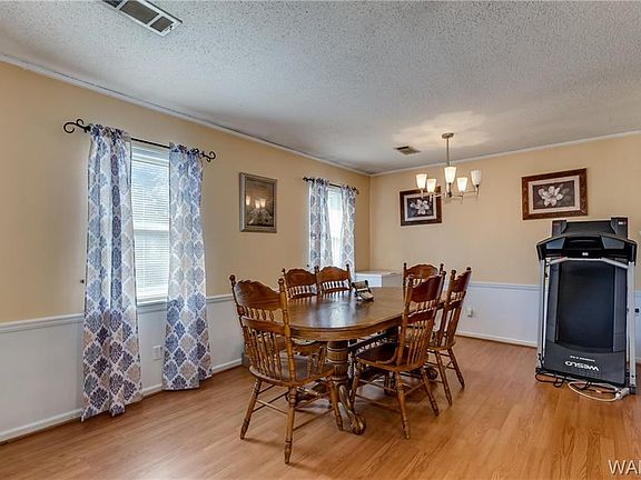 5th image of 5257 Northcliff Dr
