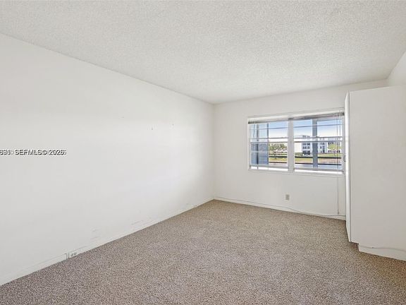 5th image of 2052 Exeter Dr #2052-C
