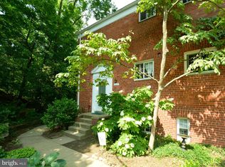 3514 Gunston Rd, Alexandria, VA 22302