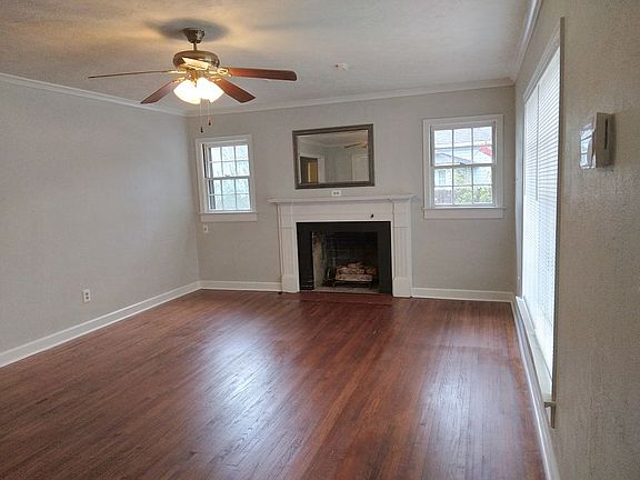 2nd image of 114 N Vann St