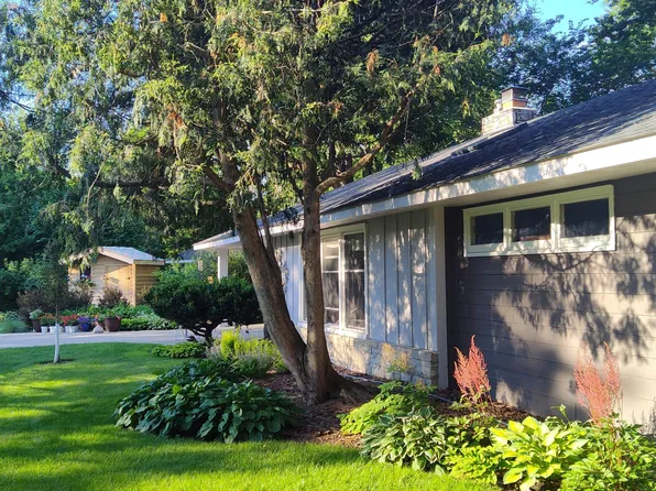 3410 Meadow Ln, Minnetonka, MN 55345