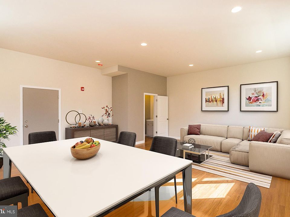 1st image of 2418 Frankford Ave #20-3