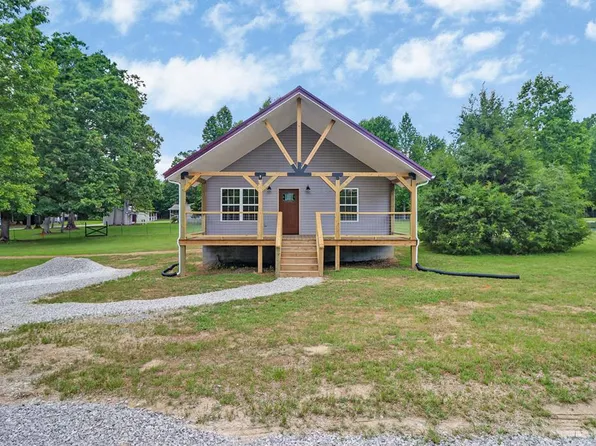 1173 Terry Ln, Jamestown, TN 38556
