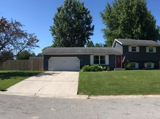 3193 Danny Dr, Lima, OH 45801