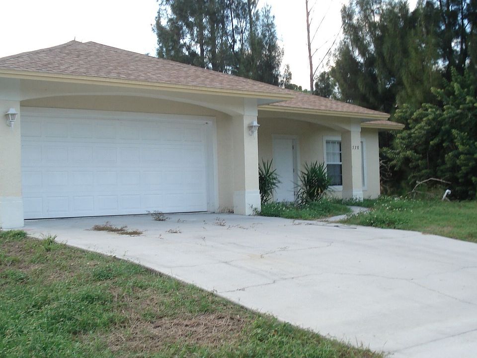 2 car garage GREAT NEIGHBORS