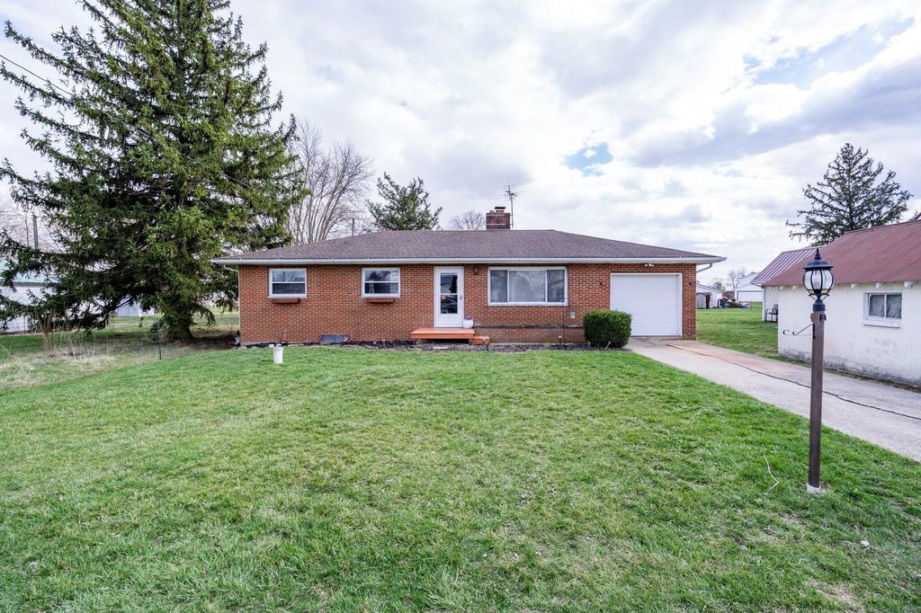 Real estate listing image
