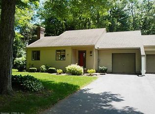 25 The Laurels, Enfield, CT 06082