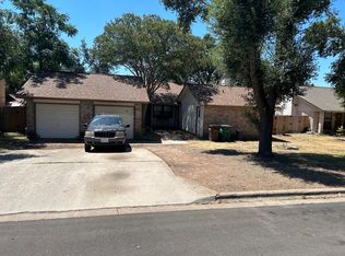 1103 Westwood Dr, Round Rock, TX 78681
