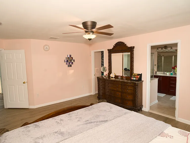 10 Dahlia Ct — Photo 16