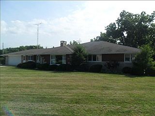 1st image of 113 Sprunger Dr