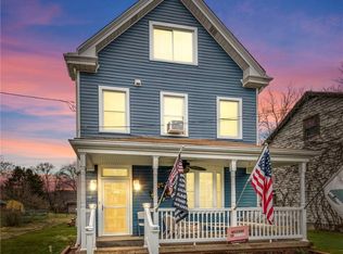 1233 Division St, Crescent, PA 15046