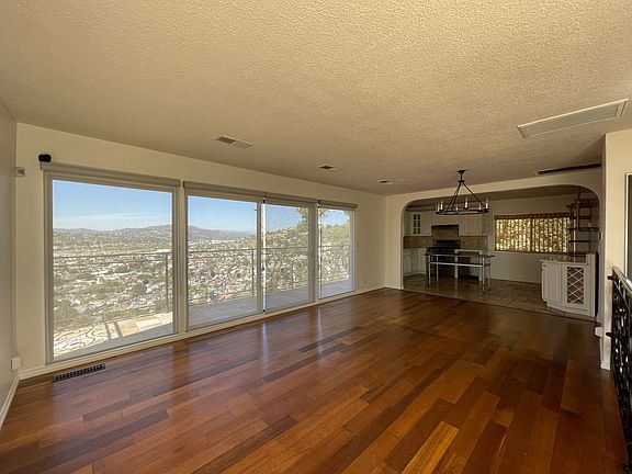 4th image of 538 Vista Gloriosa Dr