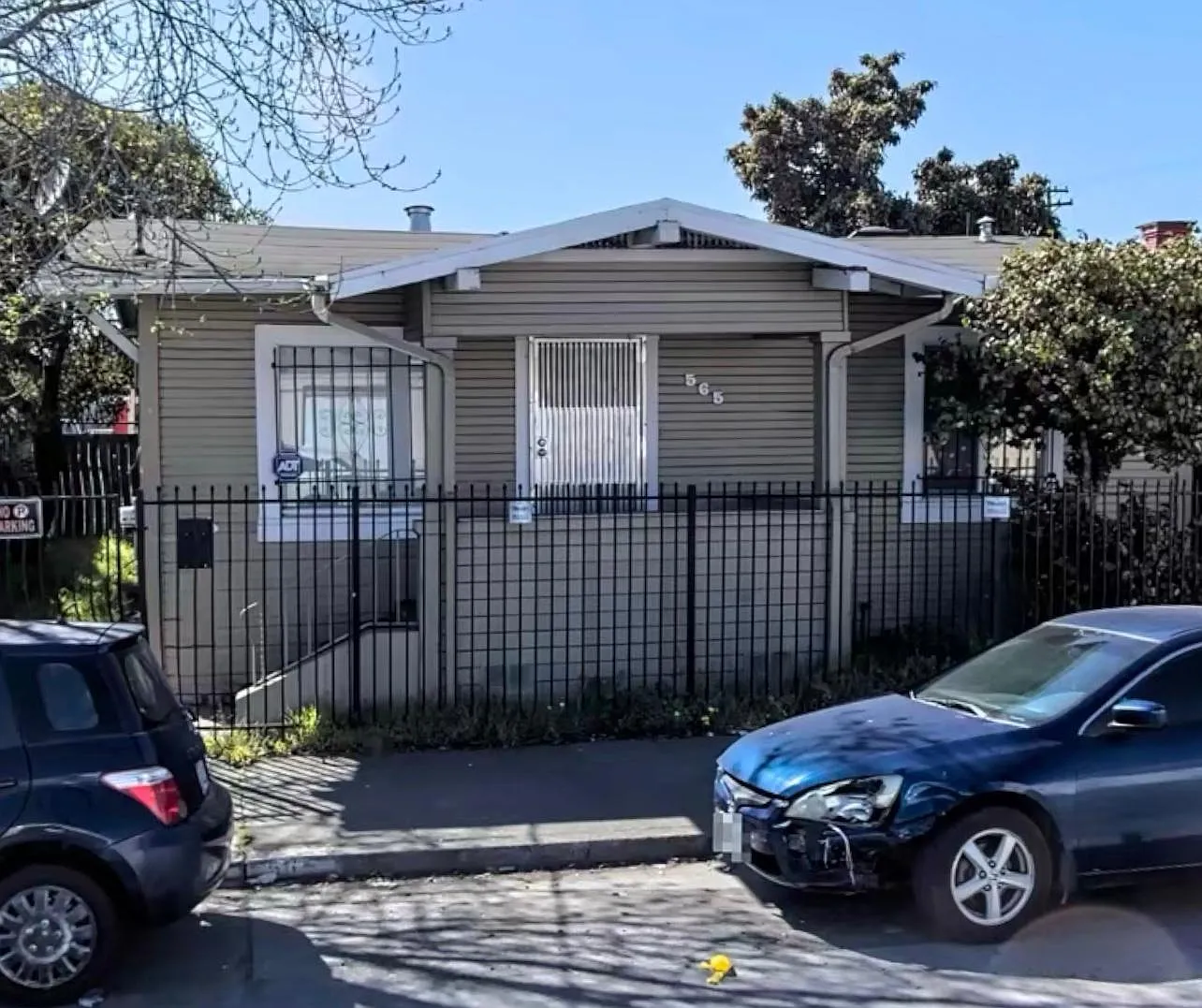 565 22nd St photo 1
