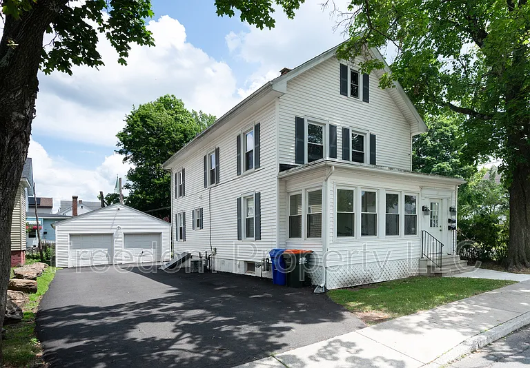57 Germania St — Photo 1