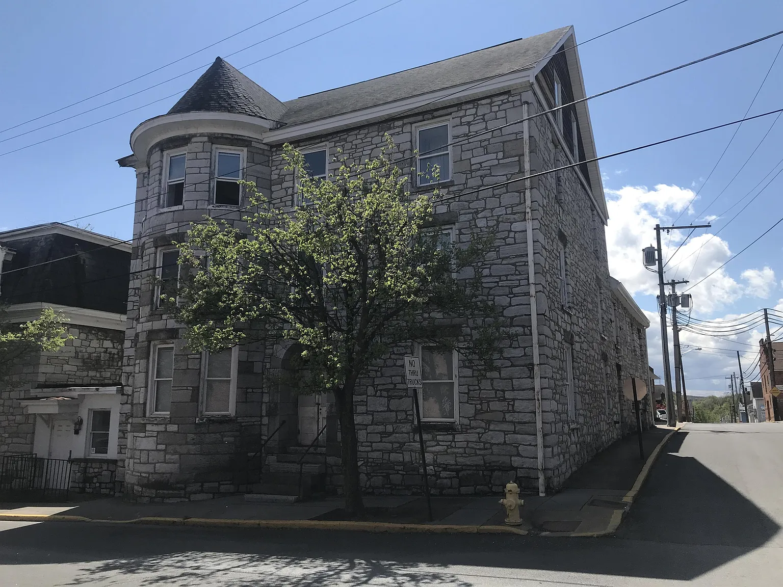 200 East King Street - C — Photo 1