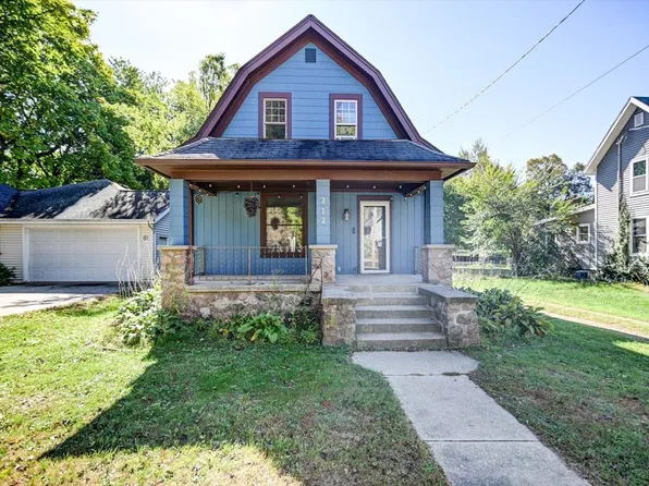 212 Church St, Brooklyn, WI 53521