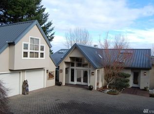 425 W Bay Dr NW, Olympia, WA