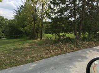 660 Fruit Farm Rd, Hollister, MO 65672