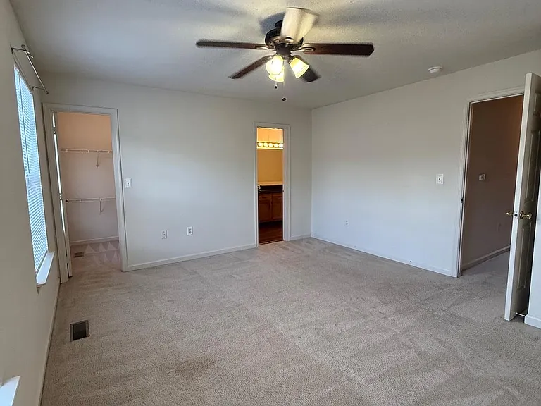 105 W Park Dr — Photo 15