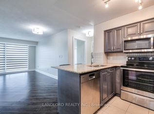18 Valley Woods Rd #606-C13, Toronto, ON M3A 0A1