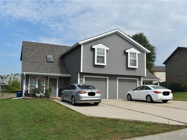 1876-1878 Kingbird Ln, Liberty, MO 64068