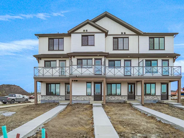 530 Uplands Dr, Edmonton, AB T6M 3B9