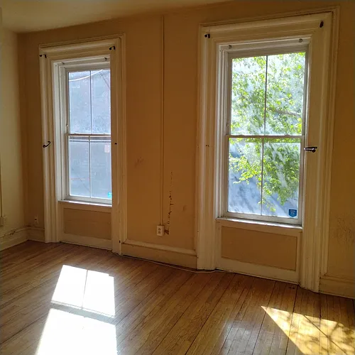 96 Grand St Photo 1
