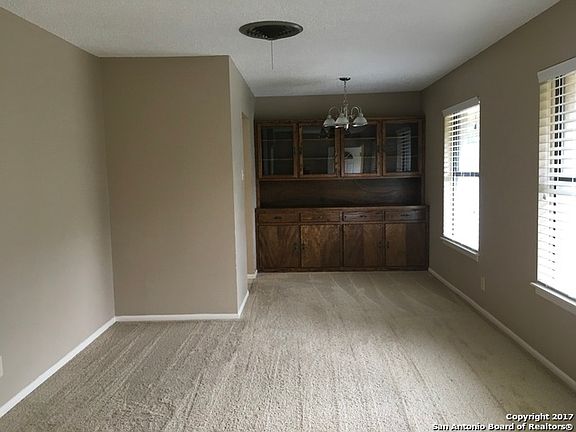 2nd image of 106 Hillcrest Dr