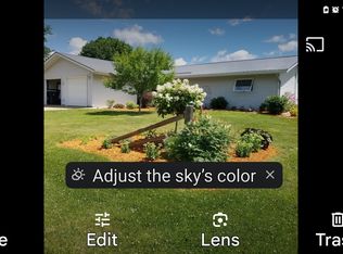 406 N 6th St #A, Colby, WI 54421