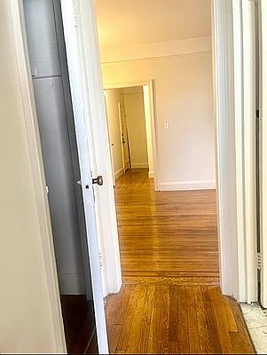 4th image of 78 Manhattan Ave APT 5B