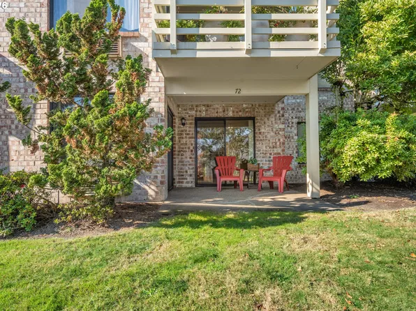 16354 SW 130th Ter APT 72, King City, OR 97224