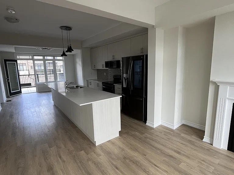 23 Verbena St — Photo 10