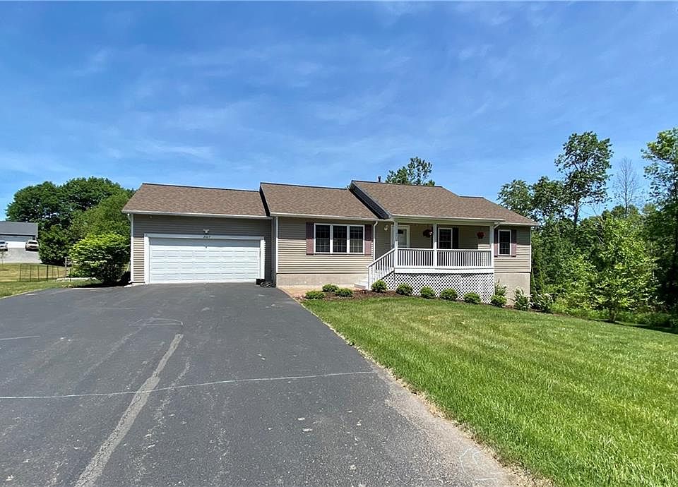 1st image of 2327 Vandy Dr