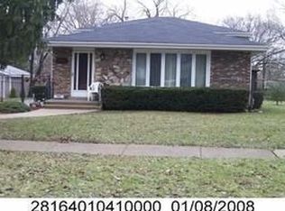 15541 Leclaire Ave, Oak Forest, IL 60452
