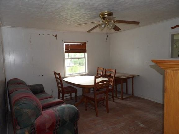5th image of 1201 Gallaher Dr