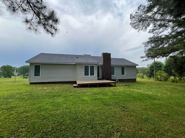 275 Huffmantown Rd, Richlands, NC 28574