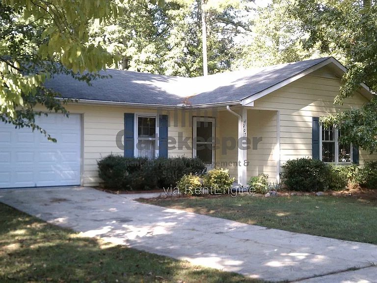207 Meadow Run — Photo 1