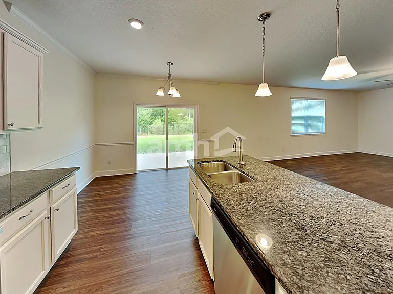 3013 Eagle Bluff Way — Photo 4