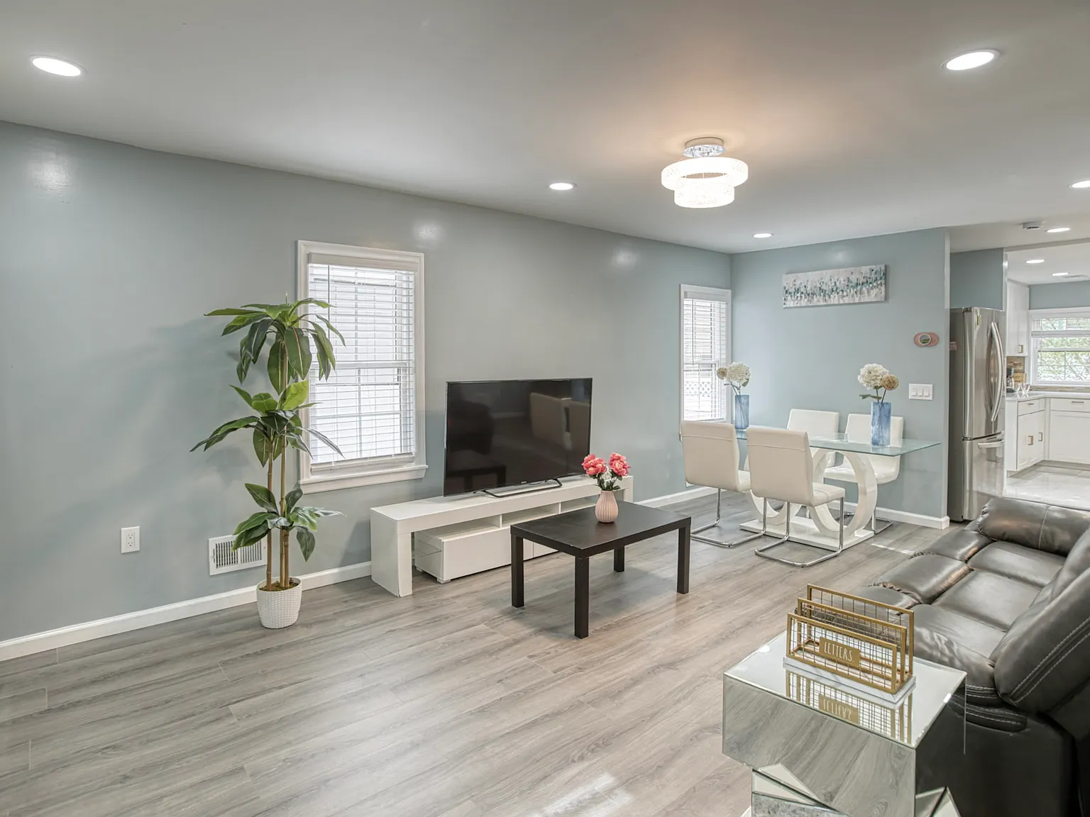 39 Quarry St — Photo 2
