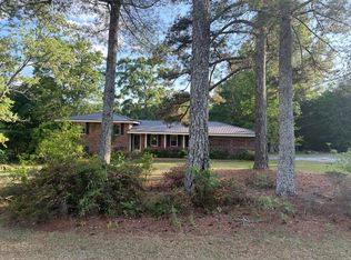 218 Lakeview Dr, Crawford, GA 30630