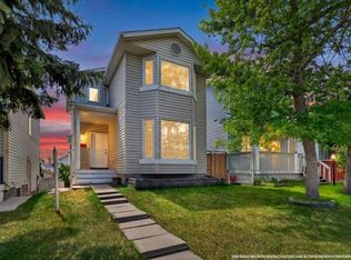 6979 N Laguna Way NE, Calgary, AB T1Y6W5