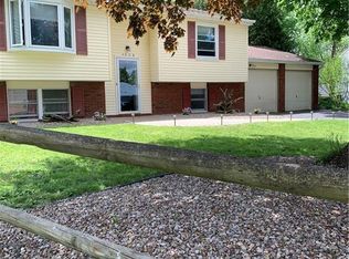 4028 Marlton Cir, Liverpool, NY 13090