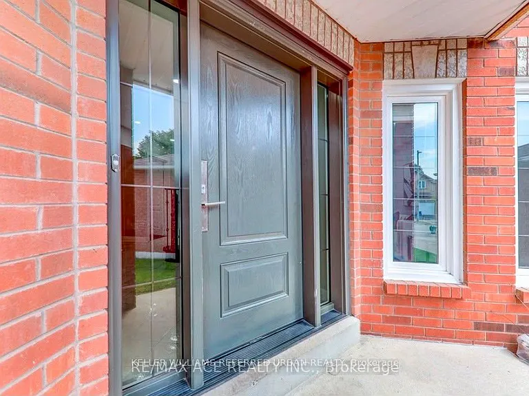 1539 Napanee Rd — Photo 2