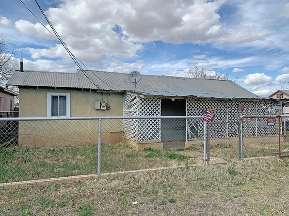 907 E Avenue J, Alpine, TX 79830