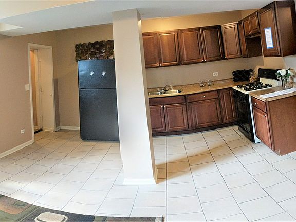 5th image of 4243 S Calumet Ave #B