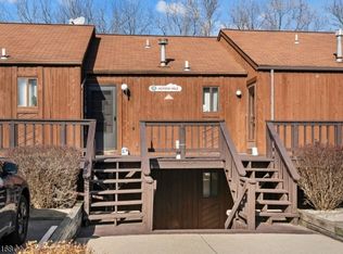 3 Jackson Hole UNIT 9, Vernon, NJ 07462