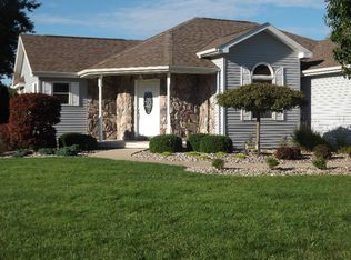 2356 Hickory Ct, Auburn, MI 48611